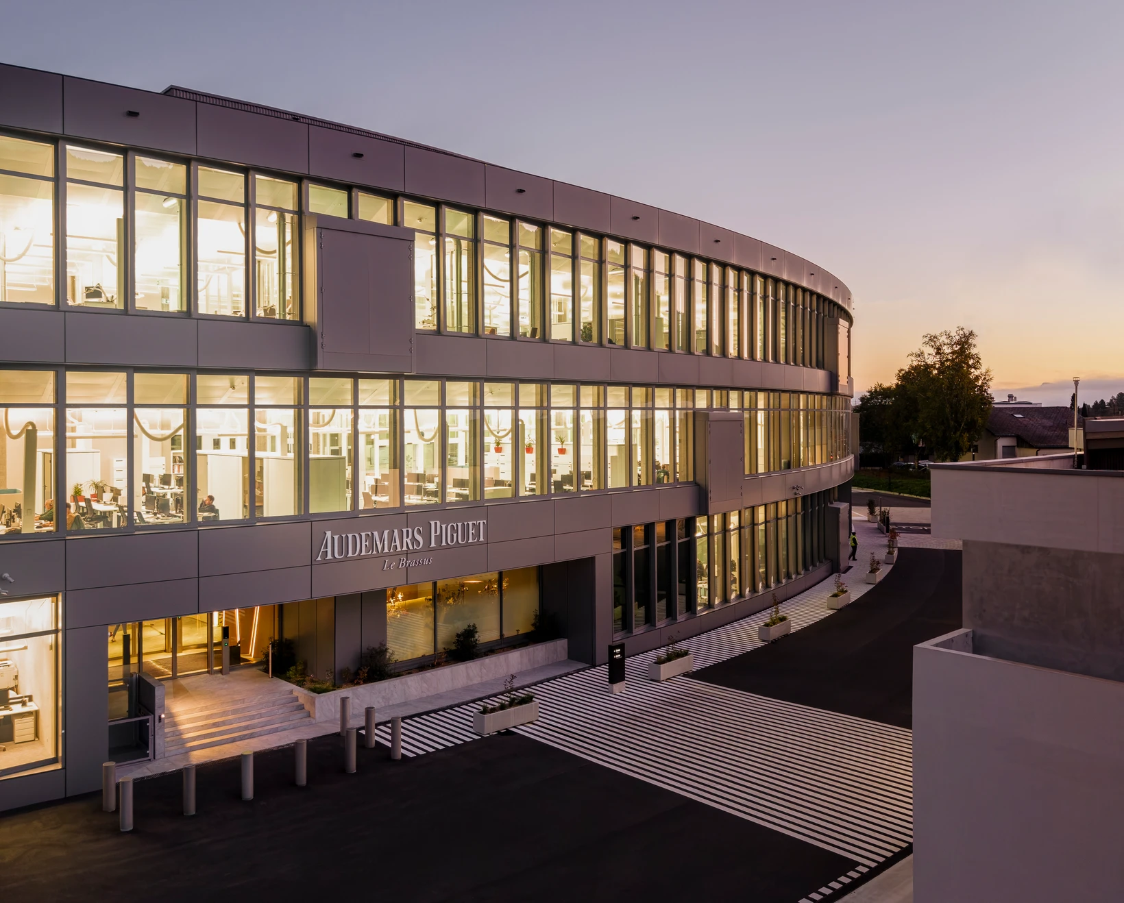 Audemars Piguet inaugure une nouvelle manufacture stratégique au Brassus - journalduluxe.fr