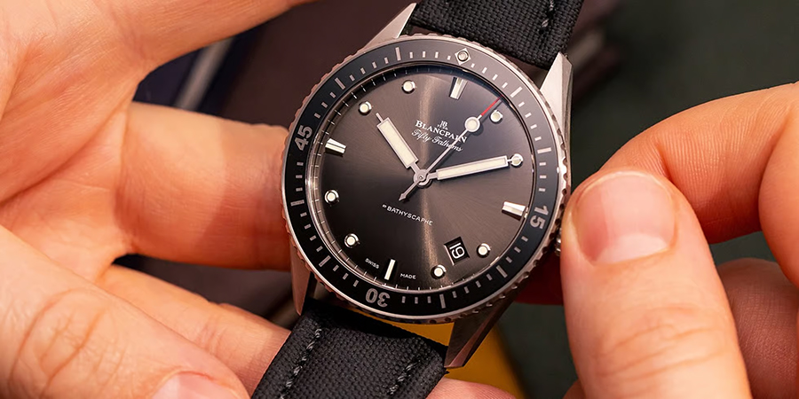 Comment régler correctement votre montre de luxe - chrono24.fr