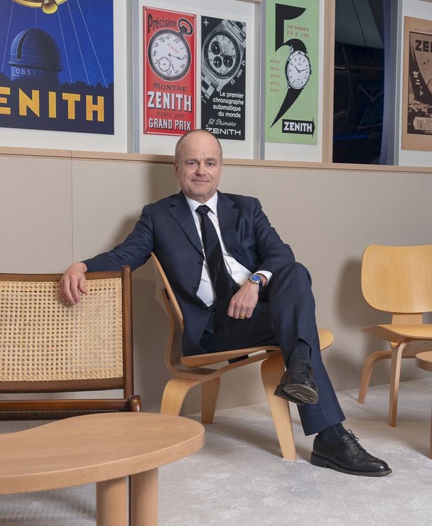 La manufacture n’est pas un décor : elle est la preuve