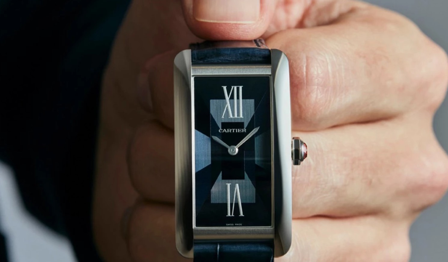 Cartier : La métamorphose des icônes - worldtempus.com